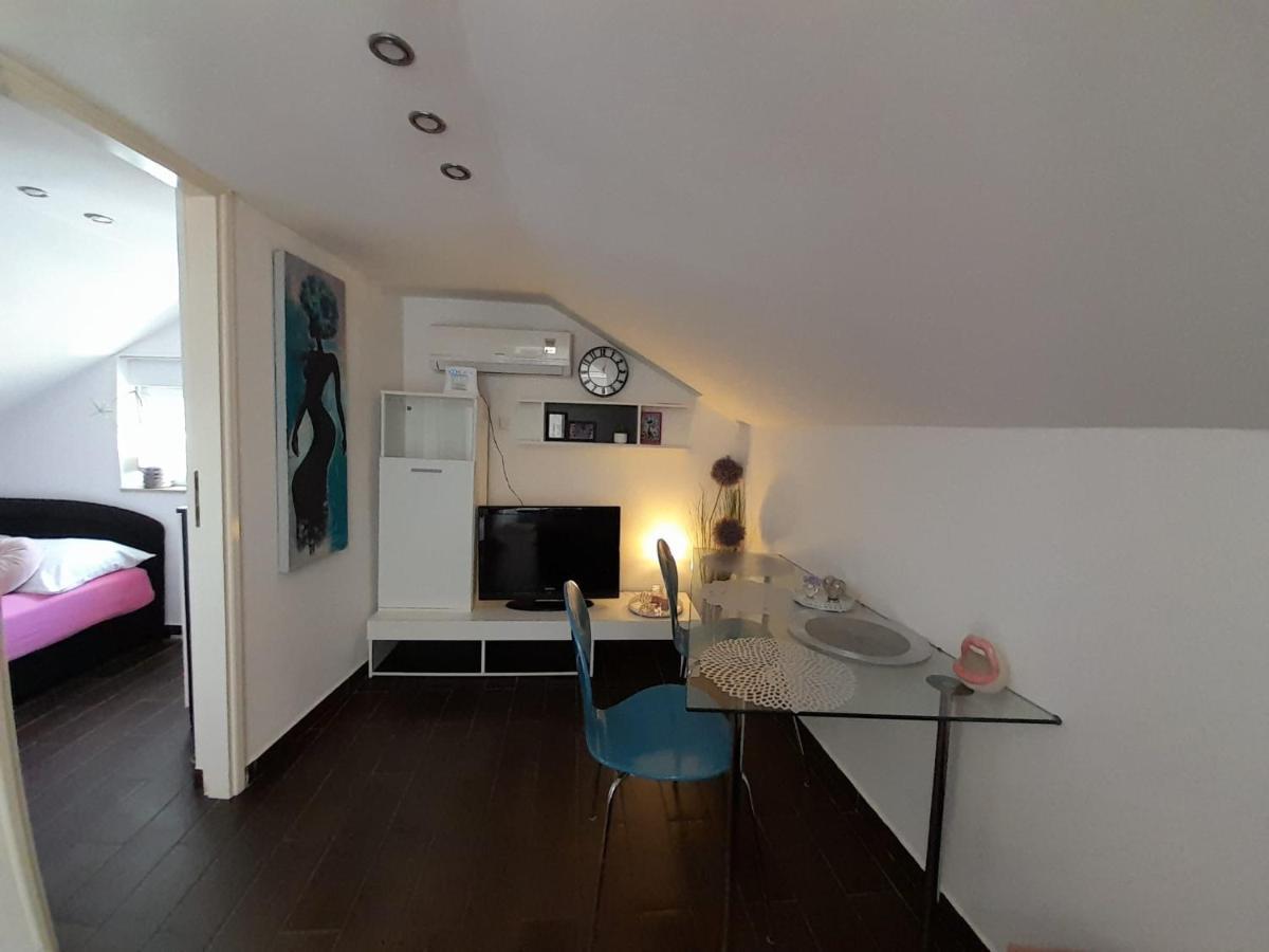 Appartement Apartman Mare à Zadar Extérieur photo