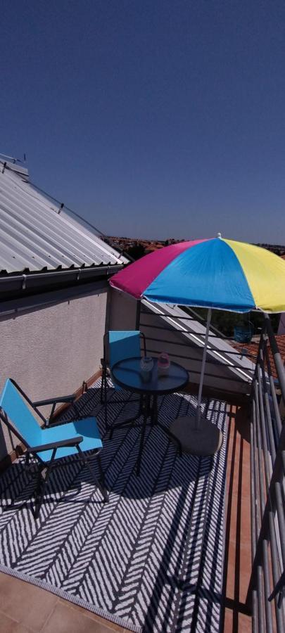 Appartement Apartman Mare à Zadar Extérieur photo